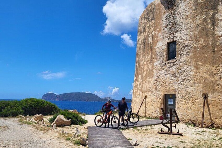 4 hours Guided E-bike Tour to Capo Caccia in Alghero