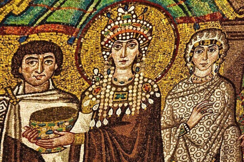 Ravenna Walking Tour with Audio and Written Guide by a Local