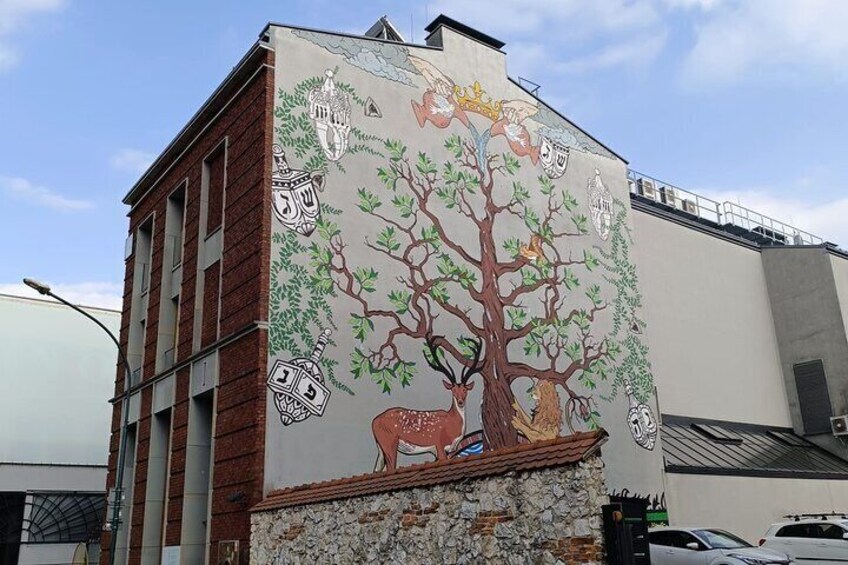 Street art in Kraków, it's everywhere you look!