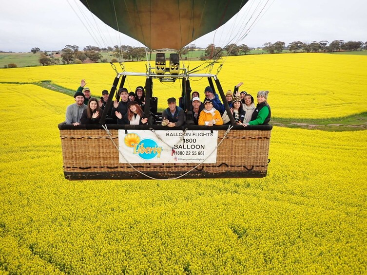 Balloon Flights Avon Valley, INCLUDES  transfer from Perth and BREAKFAST