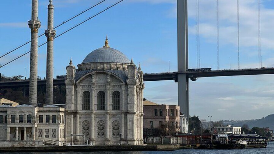 Bosphorus Morning Cruise with Asia Stop