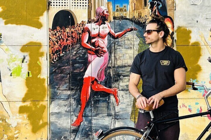 Discover Valencia by Bike Shared Guided Tour