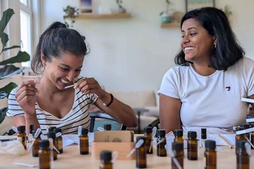 3 Hours Perfume Making Workshop in Amsterdam