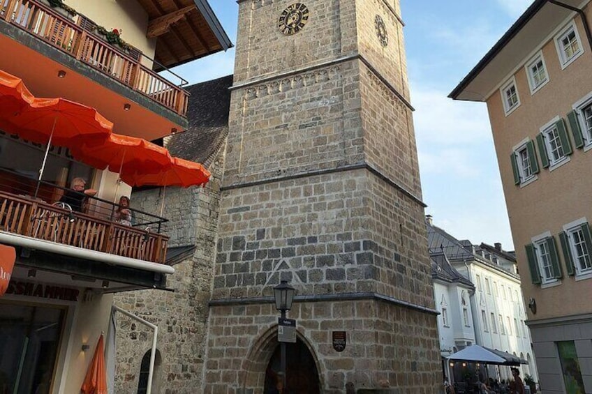 Self Guided Scavenger Hunt Experience in Zell am See