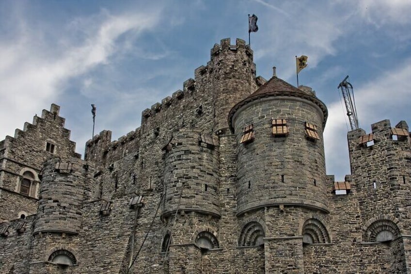 2 Hour Private Historical Walking Tour to Discover Ghent