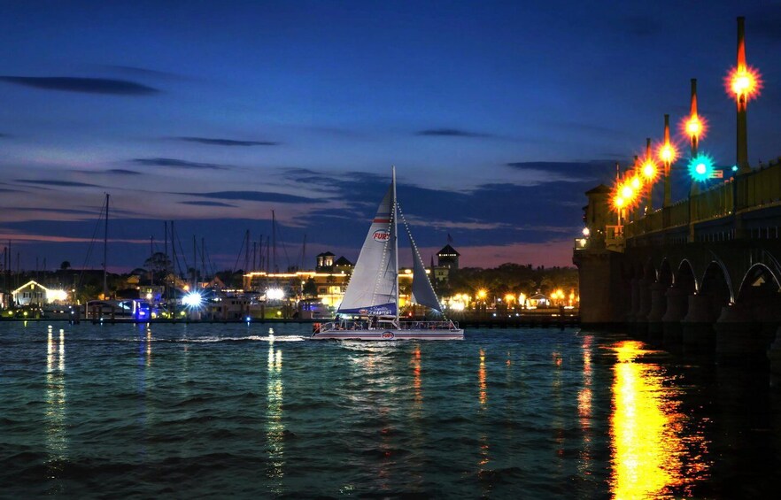 St. Augustine: Nights of Lights Sunset Sail with Drinks