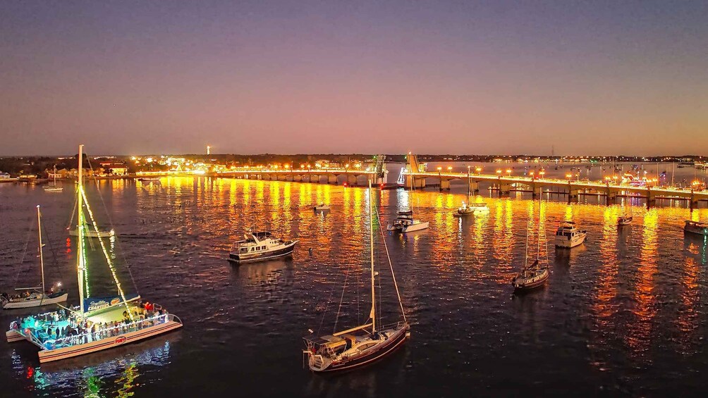 St. Augustine: Nights of Lights Sunset Sail with Drinks