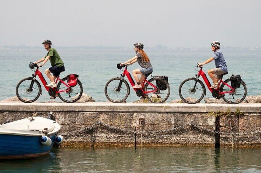 Full Day Self-Guided Lake Garda E-bike Tour from Verona