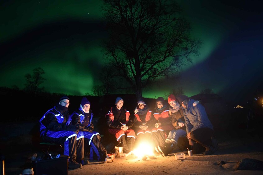 Picture 6 for Activity From Leknes/Svolvaer: Northern Lights Private Campfire