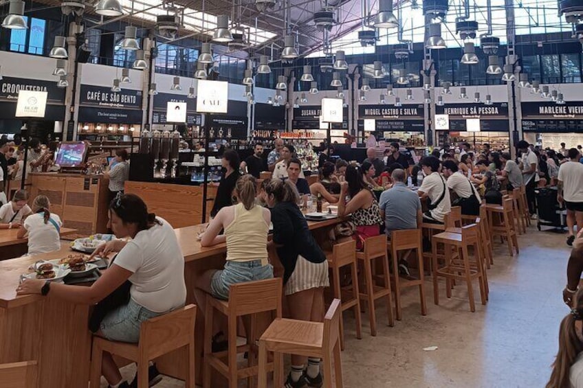 Experience Lisbon Walking Food Tour with Local Guide