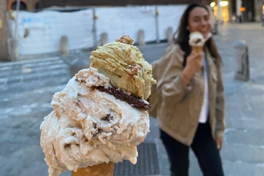 Gelato Crawl Bologna : See Italy's Food Capital Private Tour