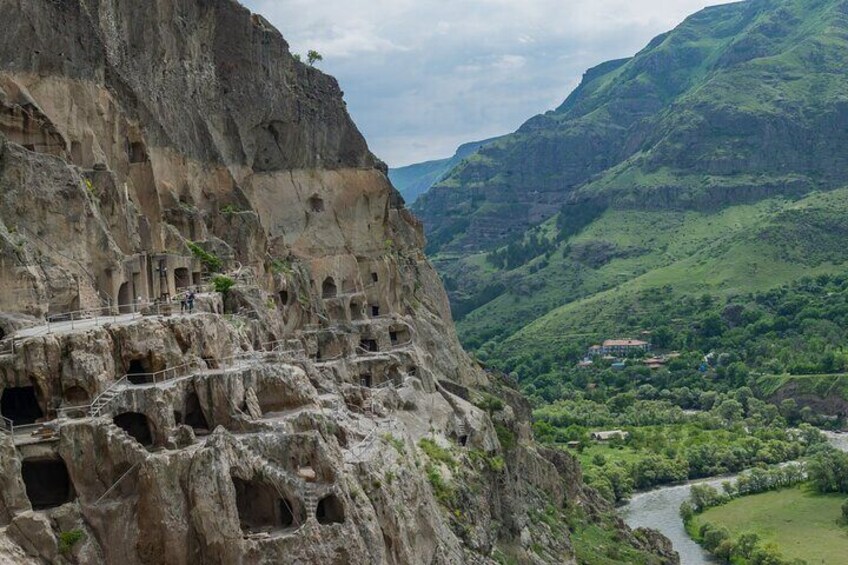 Historical excursion to Vardzia, Rabat, Borjomi