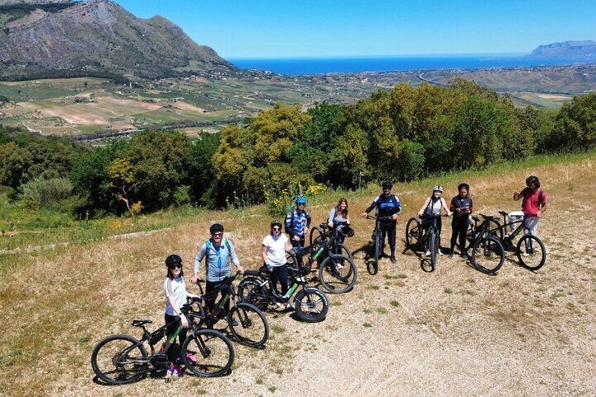 Rent our Atala Mountain E-bike