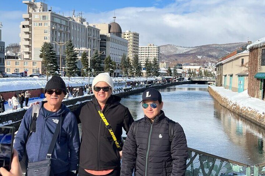 Otaru Canal with guests