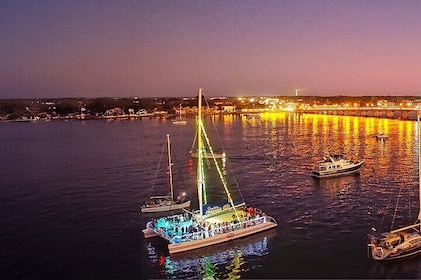 Nights of Lights Viewing with Drinks and Live Music Sunset Sail