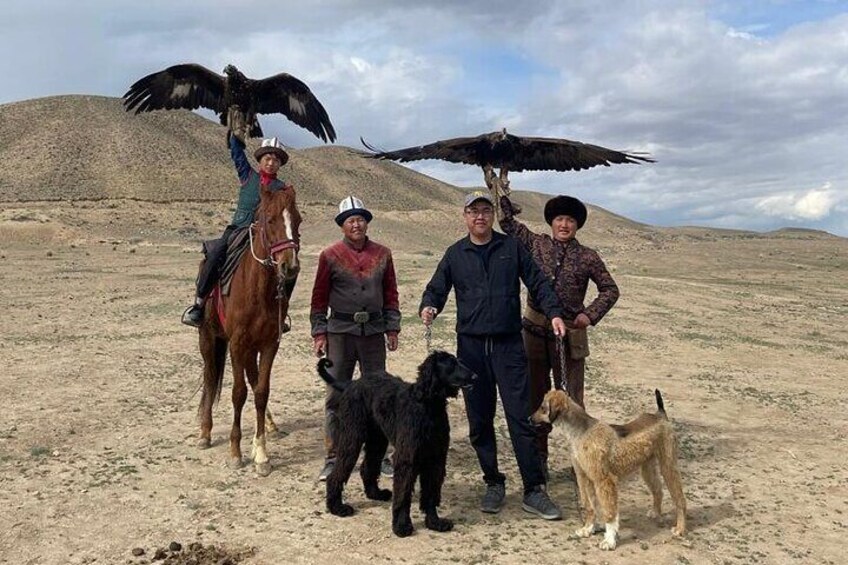 eagle hunting