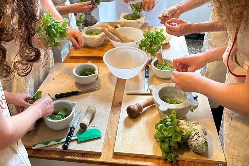 3 Hours Private Class for Homemade Pesto, Gnocchi and Tiramisù