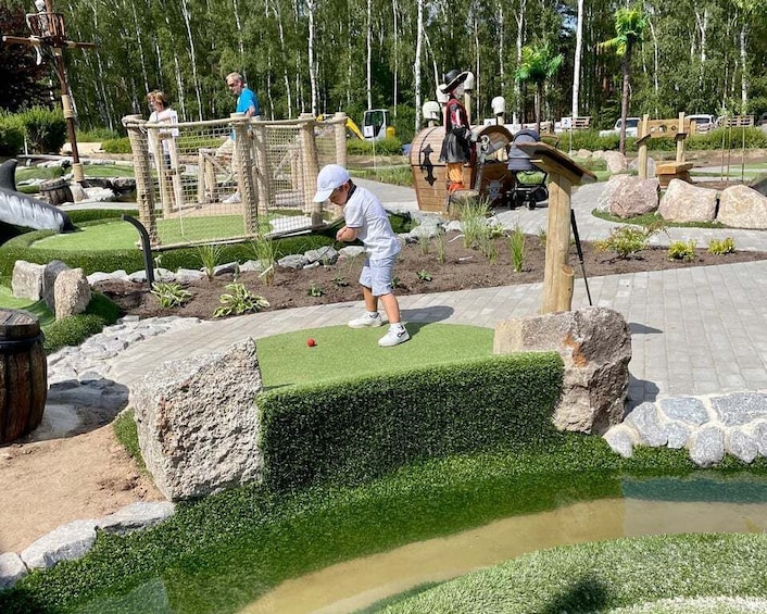 Picture 8 for Activity Berlin: Pirate´s Island Adventure Mini Golf Ticket