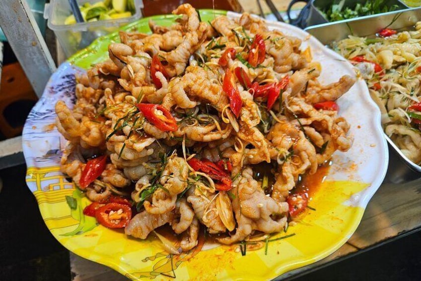 Saigon Food Culture and Fun by Vietnam Army Jeep