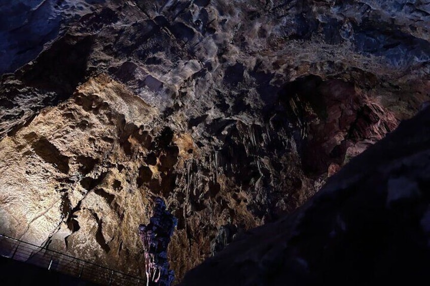 Canelobre Caves and Busot Tour in Alicante