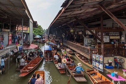 Bangkok Day Tour (Damnoen Saduak Lao Tuk Luck Maeklong Railway)