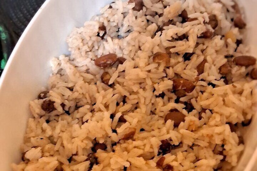 Rice and beans (rice & peas)