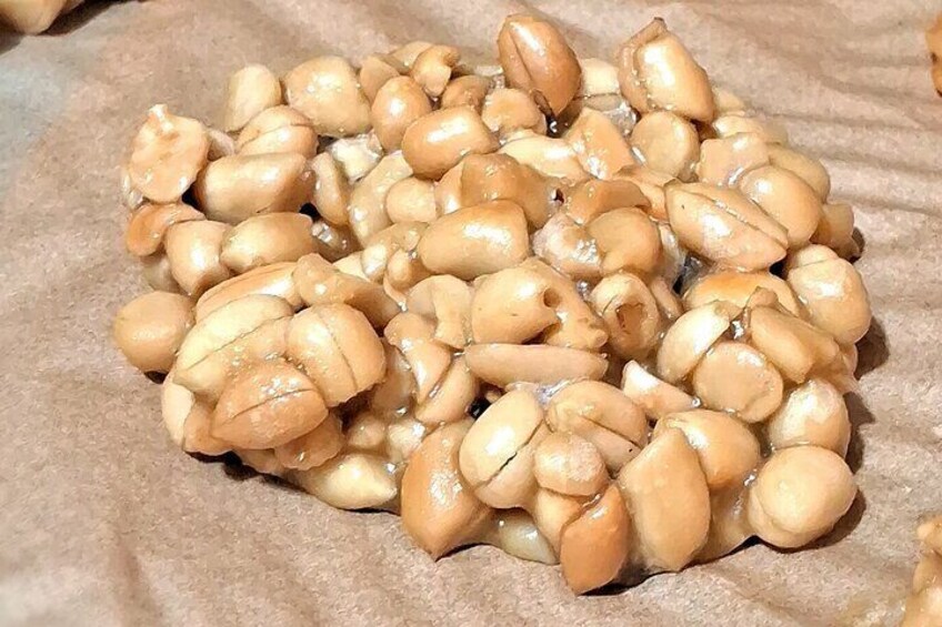 Peanut Drops (peanut cake) 