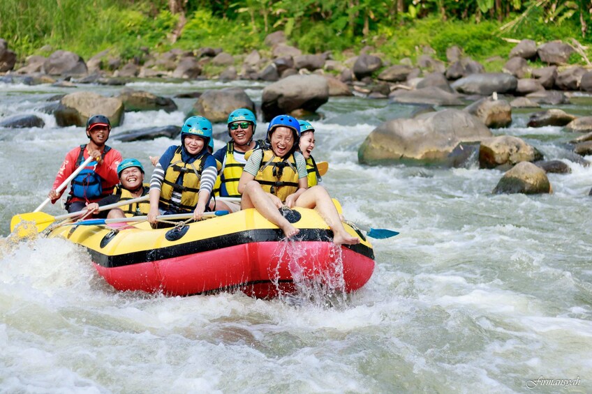 Elo River Rafting Experience by Citra Elo