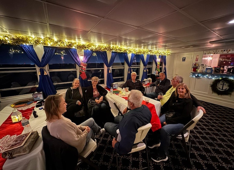 Picture 4 for Activity St Cloud: Holiday Nights Riverboat Ride