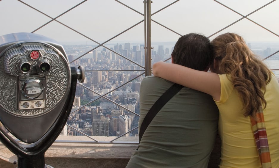 Best Views of New York City: Empire State Building & Top of the Rock Tour