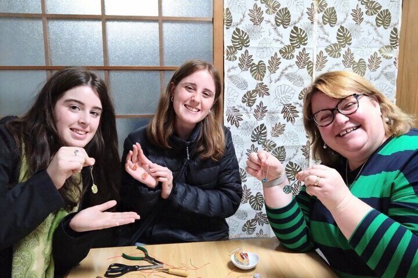 Let's make accessories with Mizuhiki