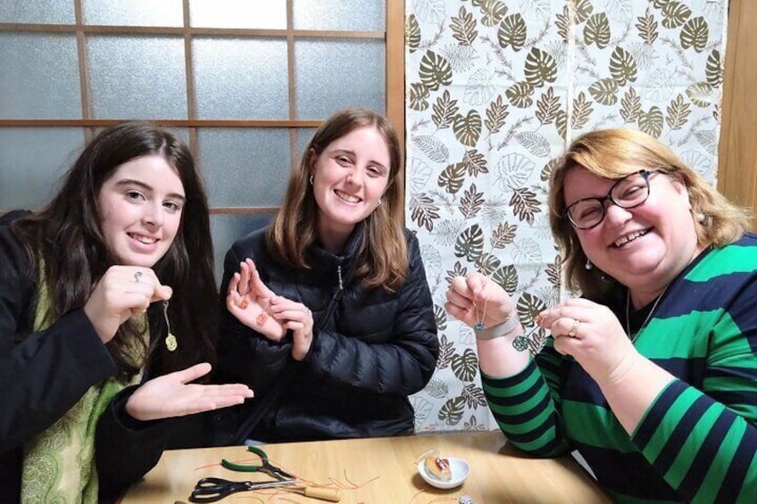 Let's make accessories with Mizuhiki