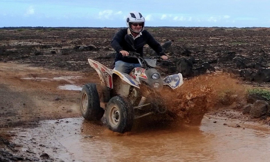 Picture 2 for Activity Lanzarote : 1 hour Quad Tour