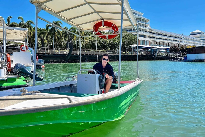 Cairns: Dinghie (tinny) Boat Hire