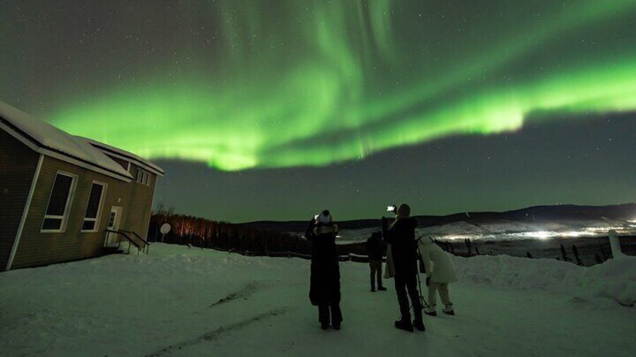 Aurora Viewing at Lodge 5 Hours