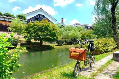 Private Exclusive Kyoto Slow Cycling Tour with Brompton