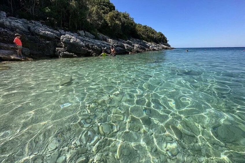 Vlore: Speed Boat Trip to Haxhi Ali Cave and Karaburun Peninsula