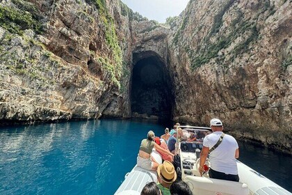 Vlore: Speed Boat Trip to Haxhi Ali Cave and Karaburun Peninsula