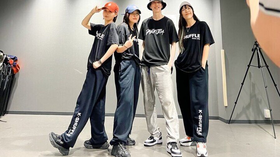 Intermediate Level Shuffle Dance with Tiktoker in Tokyo!