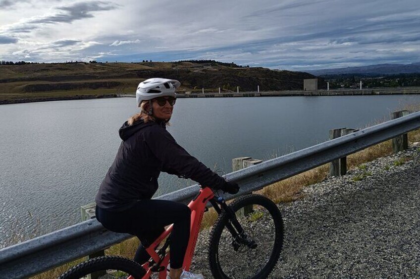 Roxburgh Trail Bike Tour with Jet Boat & Return Shuttle Included