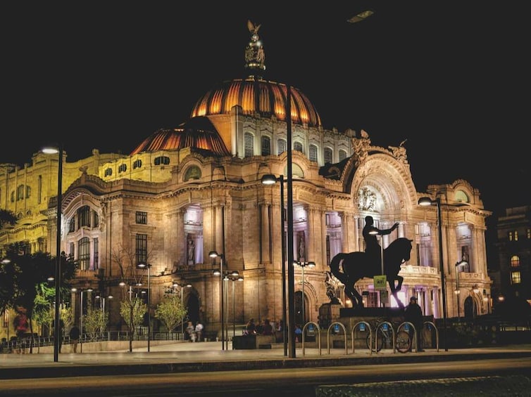 Mexico City at Night Bus Tour