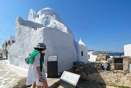 Mykonos: Private Pirate Treasure Hunt and Tour with Food Stops