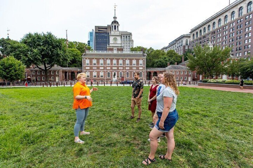 Philadelphia's Haunted History & Ghost Nighttime Tour