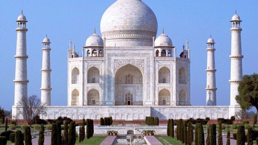 Same Day Agra from Cochin