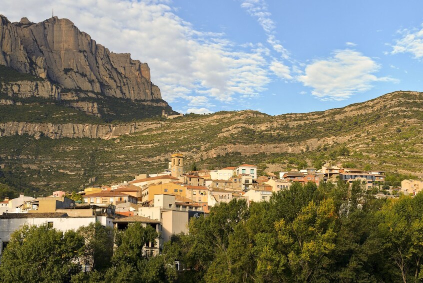 Montserrat Monastery Visit and Typical Catalan Brunch from Barcelona