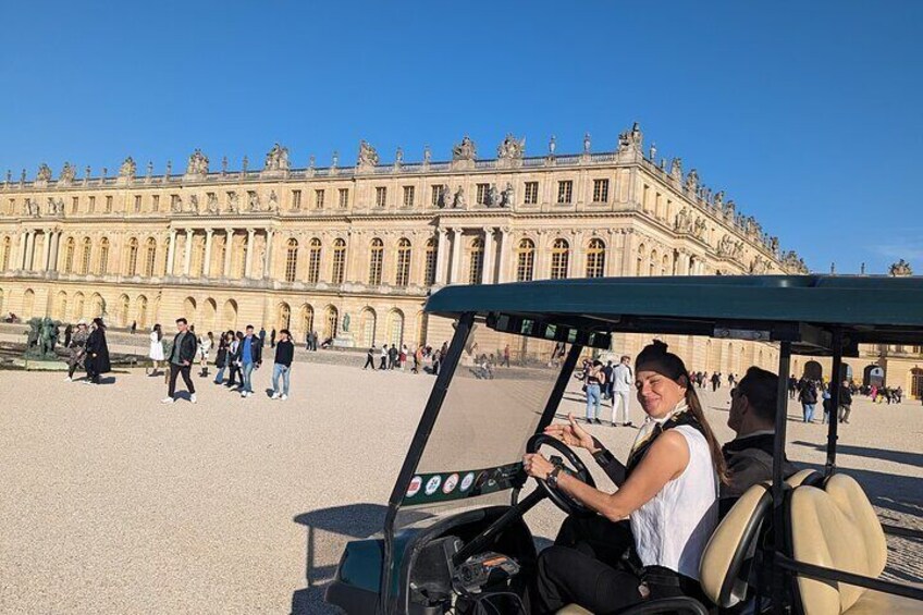 Private Versailles Royal Palace & Gardens by Golf Cart from Paris