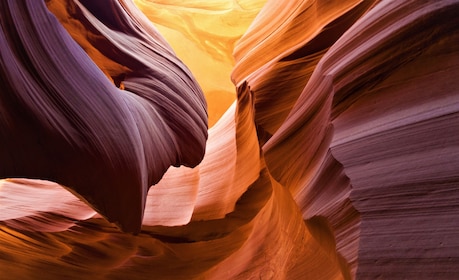 Antelope Canyon & Horseshoe Bend Expedition fra Las Vegas