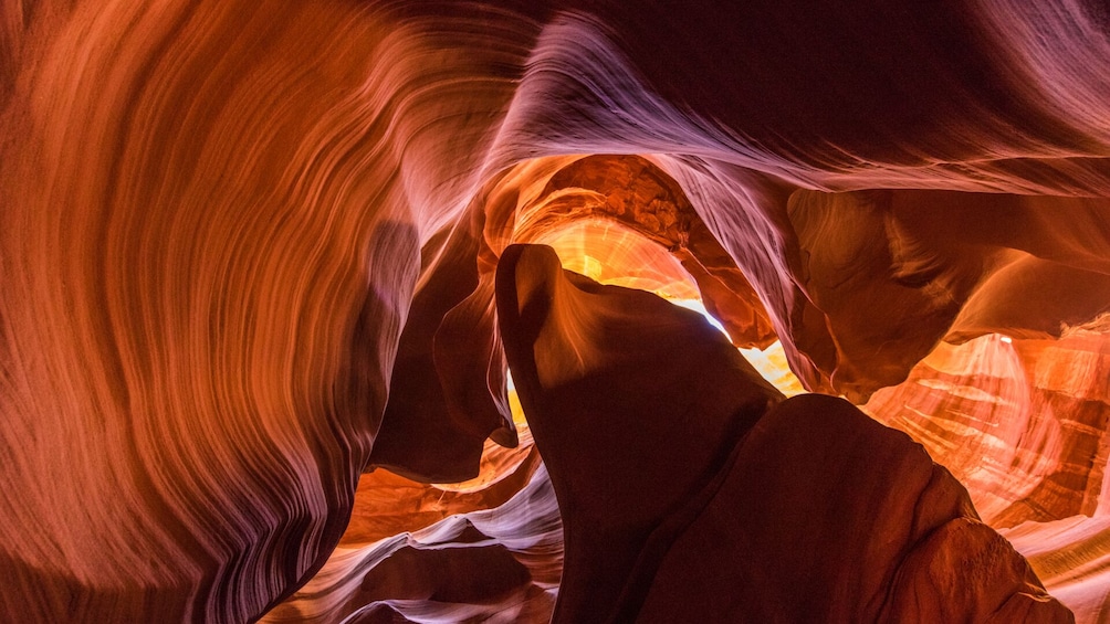 Antelope Canyon & Horseshoe Bend Expedition from Las Vegas