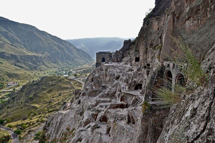 Full Day Guided Shared Tour in Vardzia, Rabati and Borjomi 