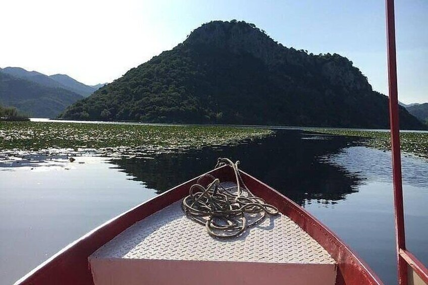 Two Hours Sightseeing Lake Cruise at Montenegro National Park